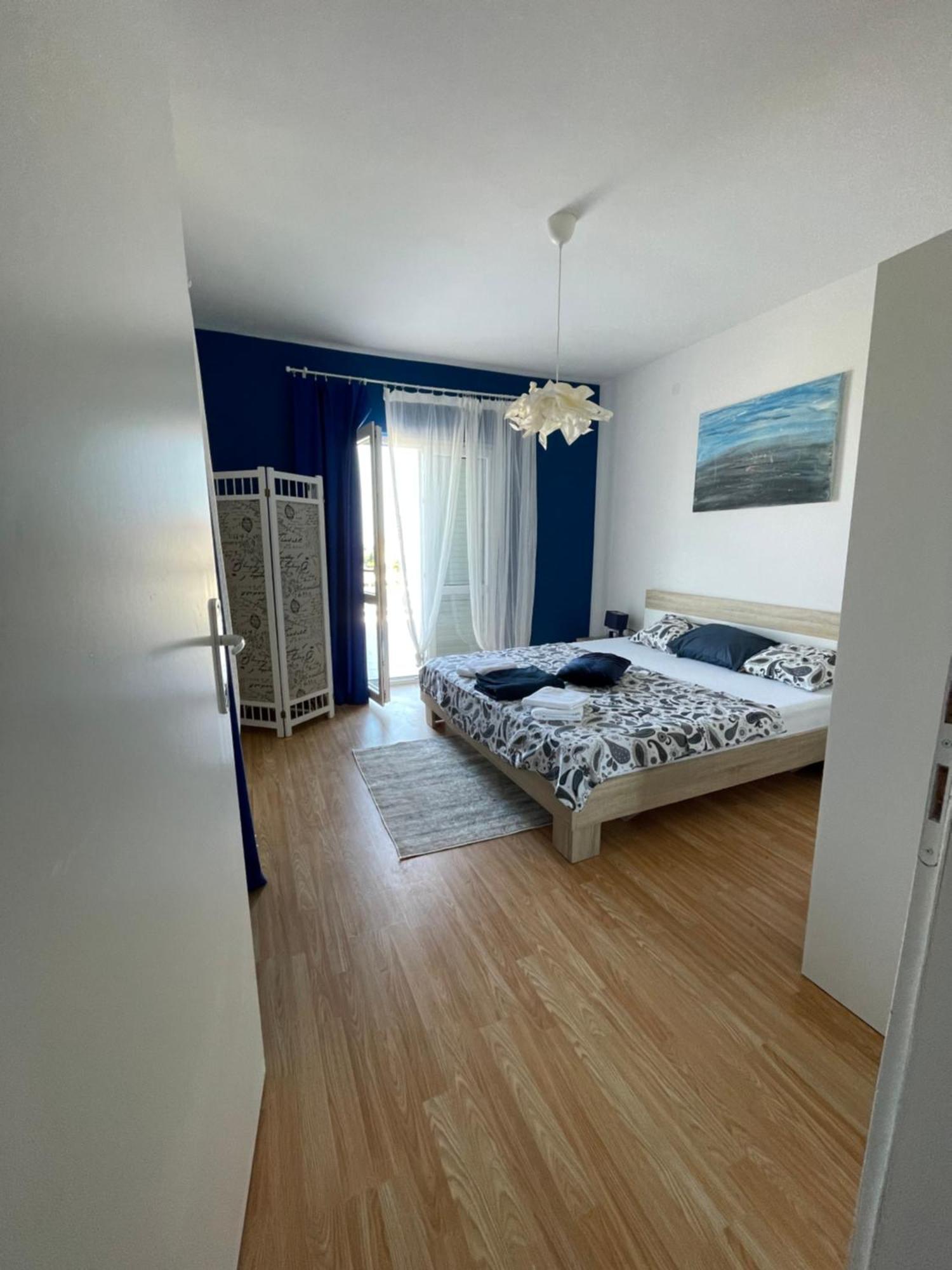 Apartmani Fulir Vrsi Εξωτερικό φωτογραφία