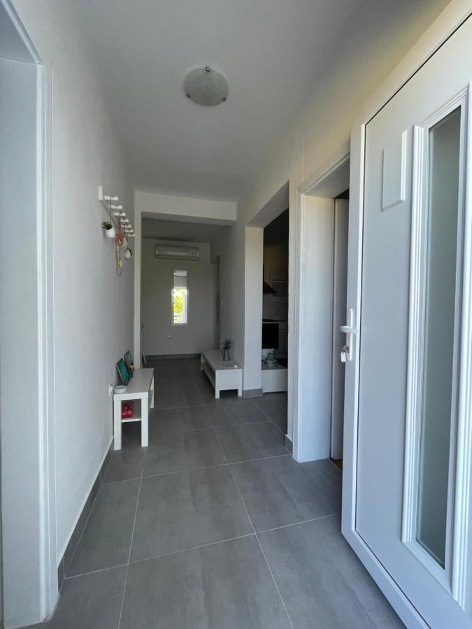 Apartmani Fulir Vrsi Εξωτερικό φωτογραφία