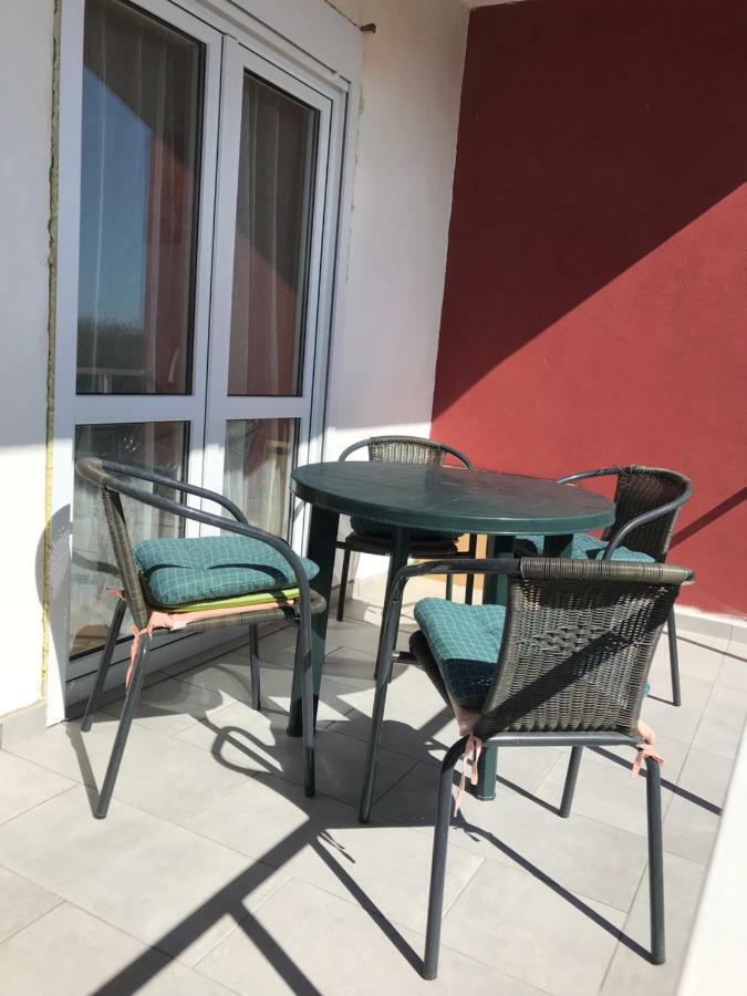 Apartmani Fulir Vrsi Εξωτερικό φωτογραφία